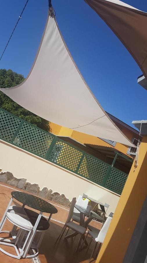La Casita Del Corazon Panzió Castillo del Romeral Kültér fotó